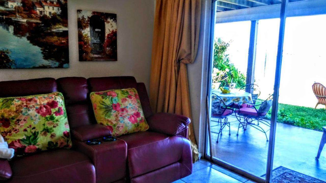 Boca Ciega Bay Apartment St. Pete Beach Exterior foto